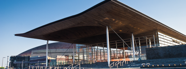 A large building

Description automatically generated